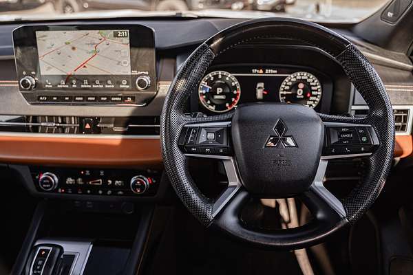 2022 Mitsubishi Outlander Exceed Tourer ZM