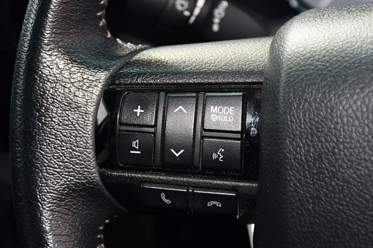 2020 Toyota Hilux SR5 GUN126R 4X4