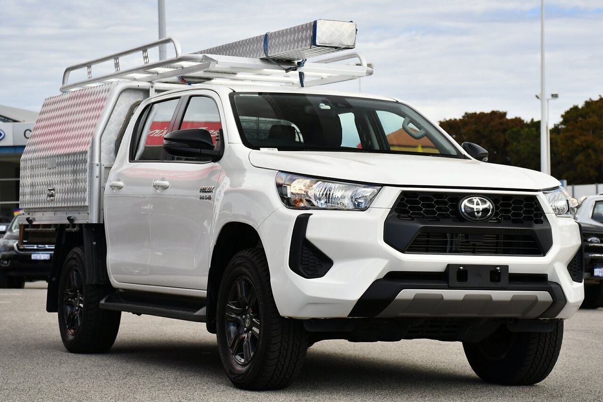 2024 Toyota Hilux SR GUN126R 4X4
