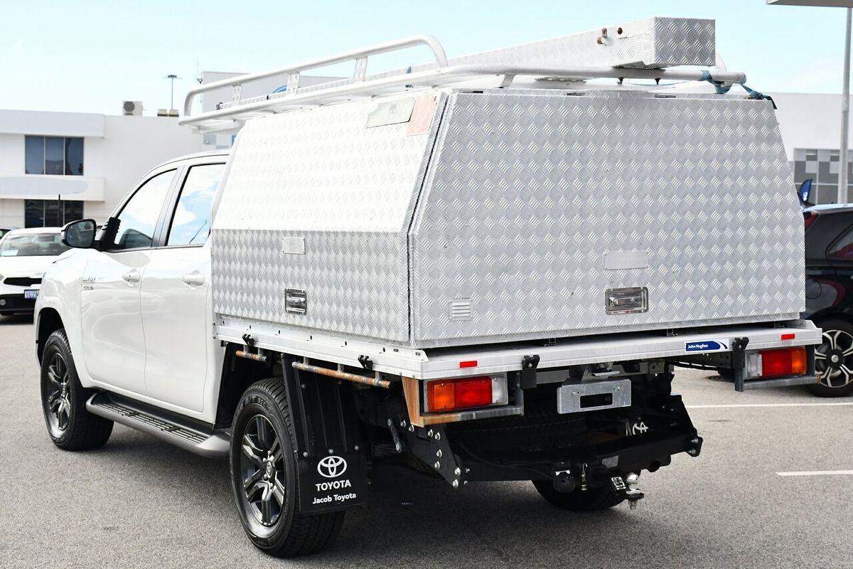2024 Toyota Hilux SR GUN126R 4X4