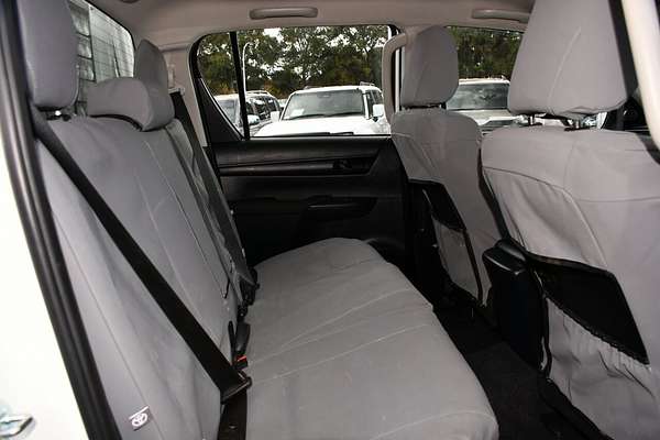 2024 Toyota Hilux SR GUN126R 4X4