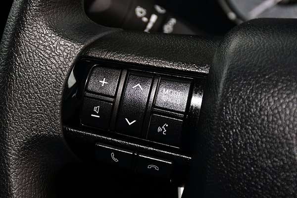 2024 Toyota Hilux SR GUN126R 4X4