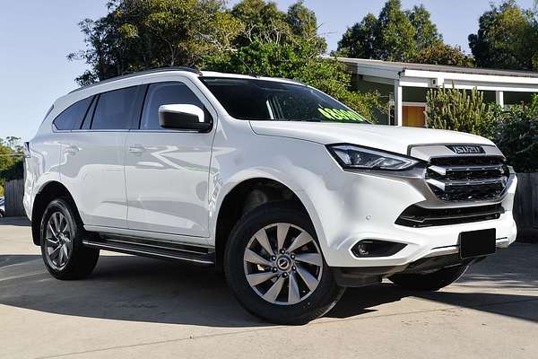 2022 Isuzu MU-X LS-U