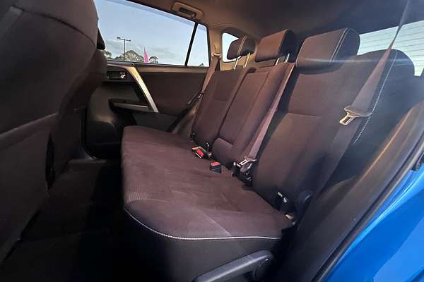 2016 Toyota RAV4 GXL ZSA42R