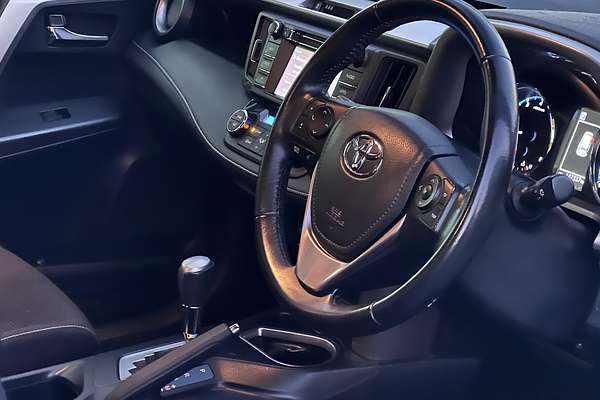 2016 Toyota RAV4 GXL ZSA42R