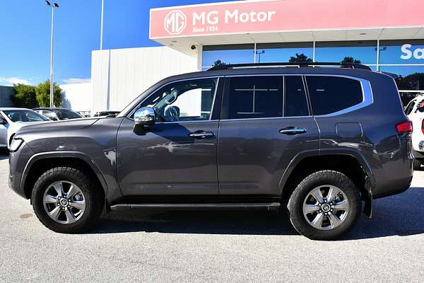 2022 Toyota Landcruiser Sahara FJA300R