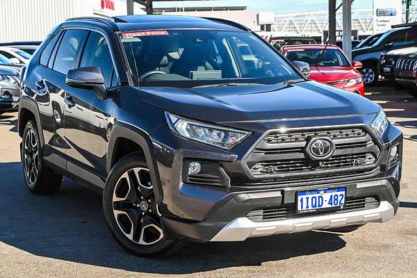 2019 Toyota RAV4 Edge AXAA54R