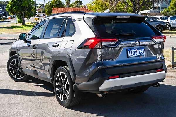 2019 Toyota RAV4 Edge AXAA54R