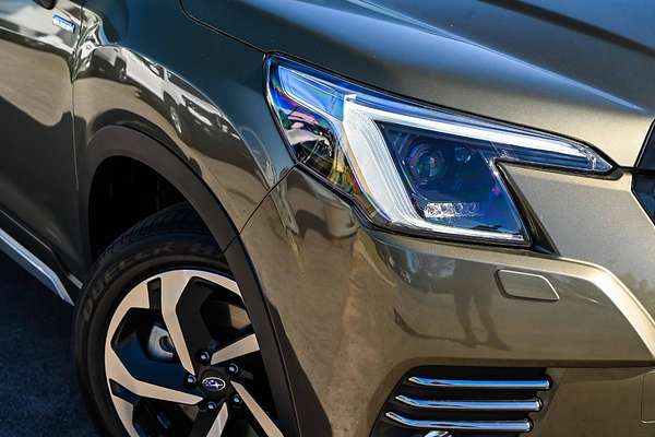 2024 Subaru Forester Hybrid S S5