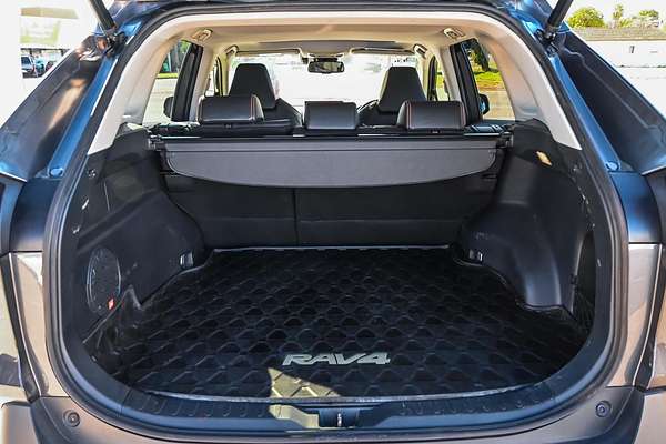 2019 Toyota RAV4 Edge AXAA54R