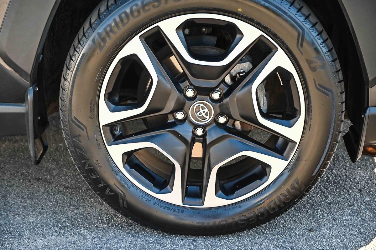 2019 Toyota RAV4 Edge AXAA54R
