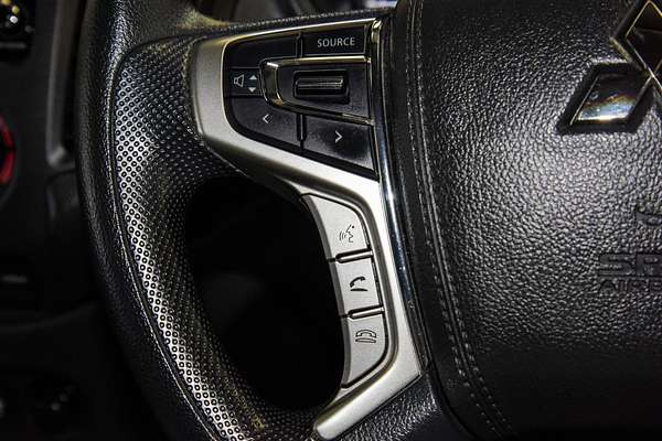 2020 Mitsubishi Triton GLX ADAS MR 4X4