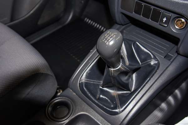 2015 Mitsubishi Triton GLX MQ Rear Wheel Drive
