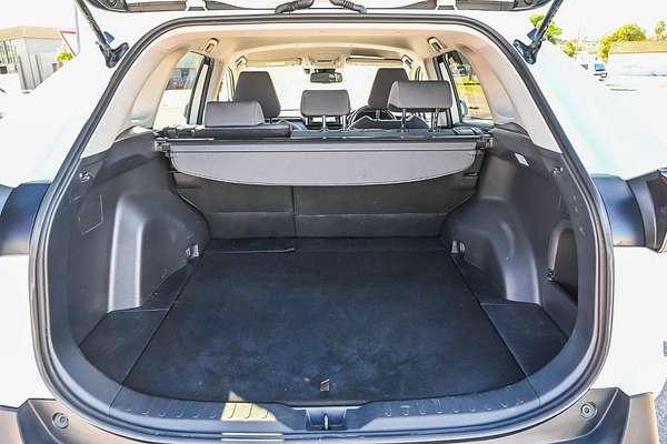 2020 Toyota RAV4 GXL AXAH52R