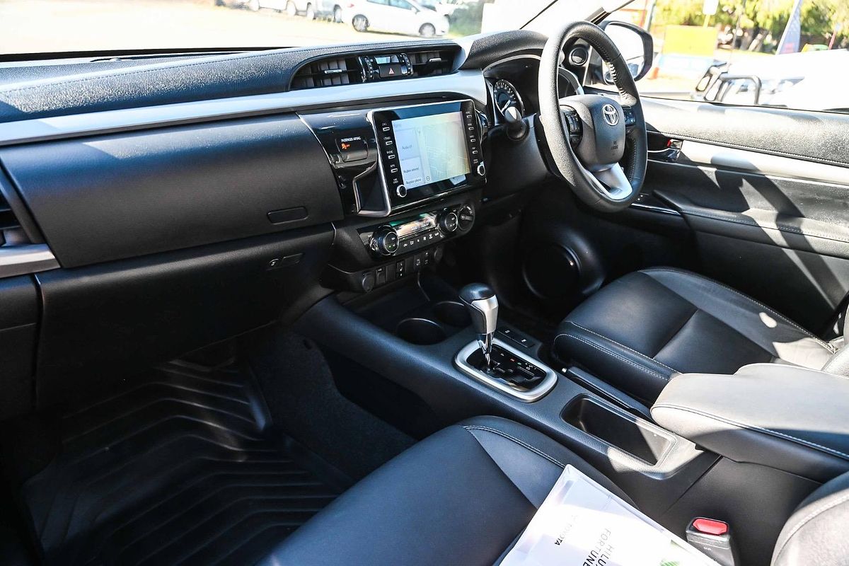 2022 Toyota Hilux SR5 GUN126R 4X4