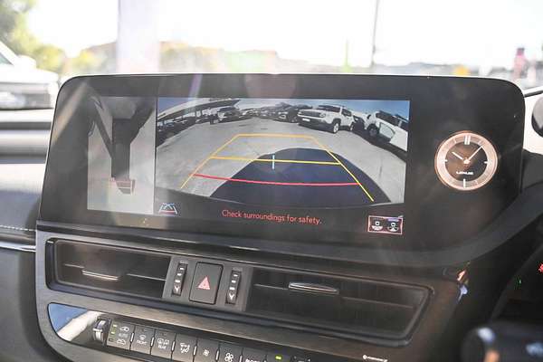 2022 Lexus ES ES250 F Sport AXZA10R