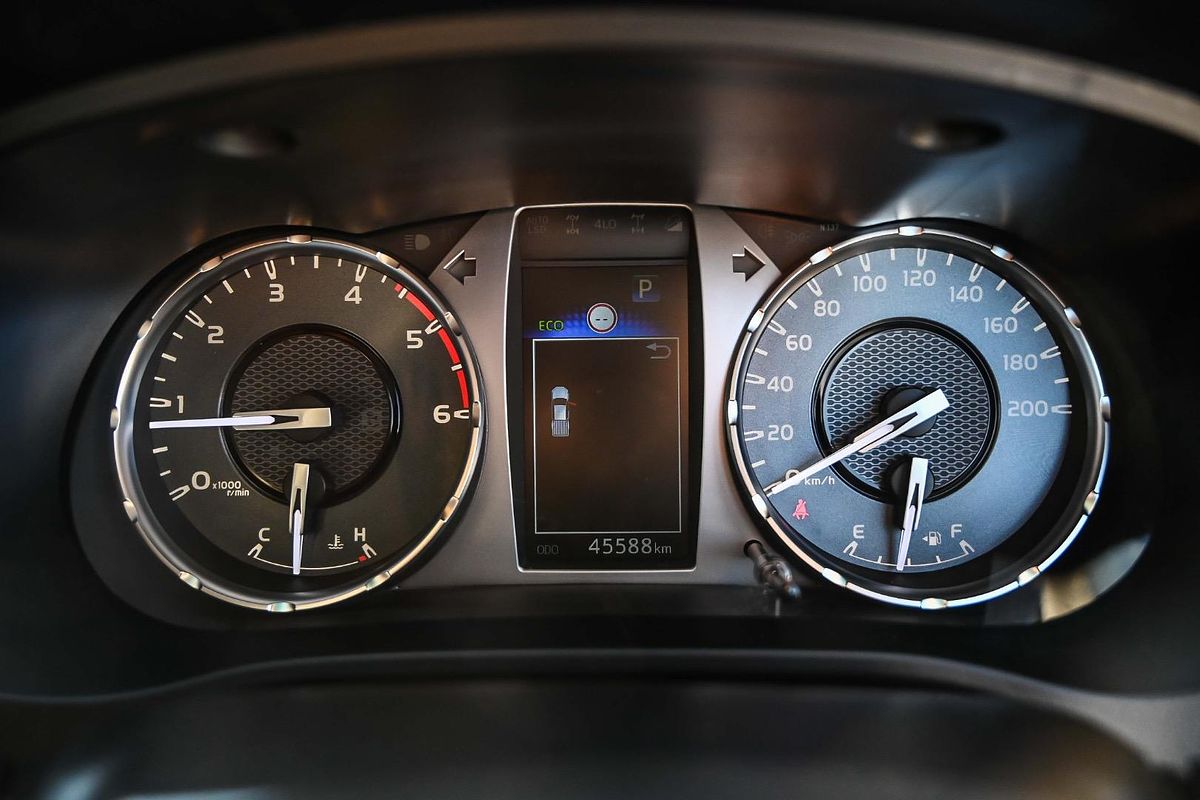 2022 Toyota Hilux SR5 GUN126R 4X4