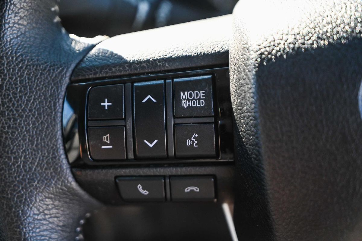 2022 Toyota Hilux SR5 GUN126R 4X4