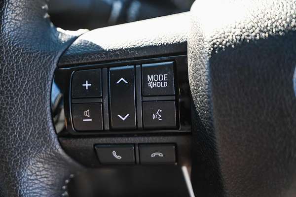 2022 Toyota Hilux SR5 GUN126R 4X4