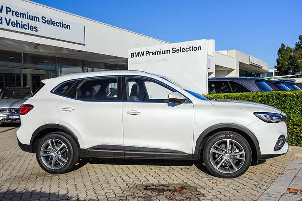 2022 MG HS Essence SAS23