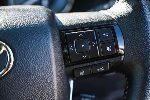 2022 Toyota Hilux SR5 GUN126R 4X4