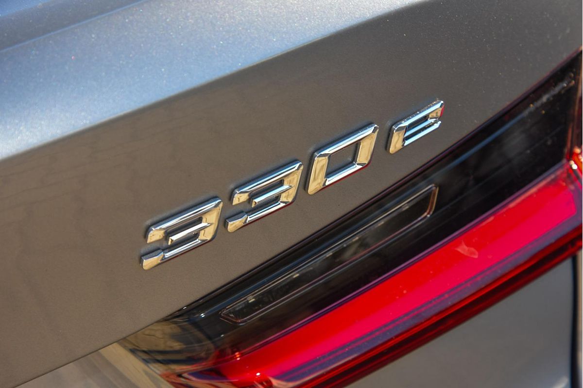 2023 BMW 3 Series 330e M Sport G20 LCI