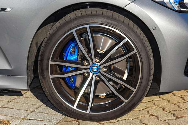 2023 BMW 3 Series 330e M Sport G20 LCI
