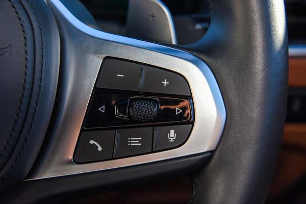 2023 BMW 3 Series 330e M Sport G20 LCI