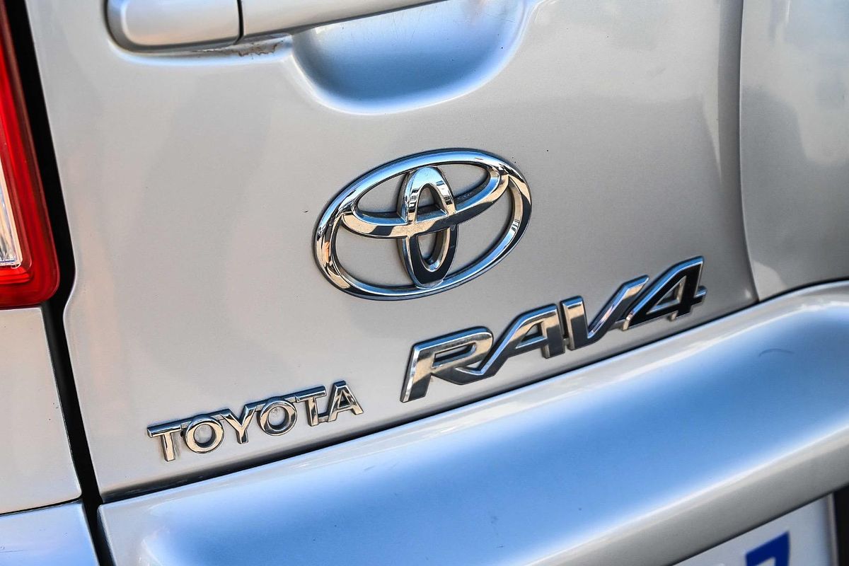 2012 Toyota RAV4 Altitude ACA33R