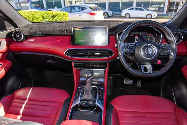 2022 MG HS Essence SAS23