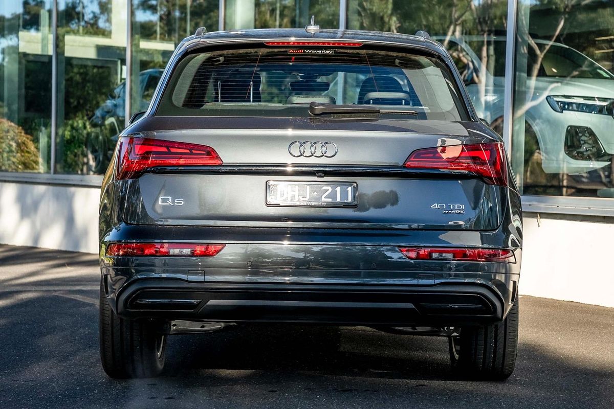 2024 Audi Q5 40 TDI Sport FY