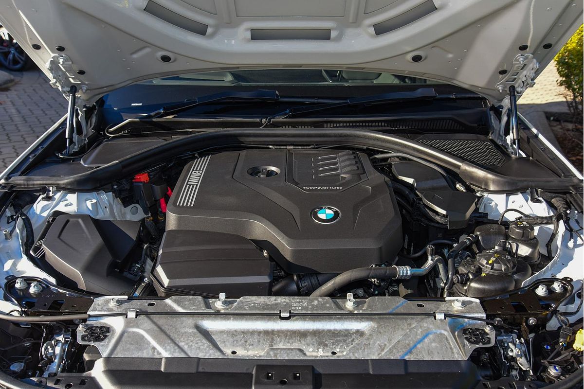 2023 BMW 3 Series 330i M Sport G20 LCI