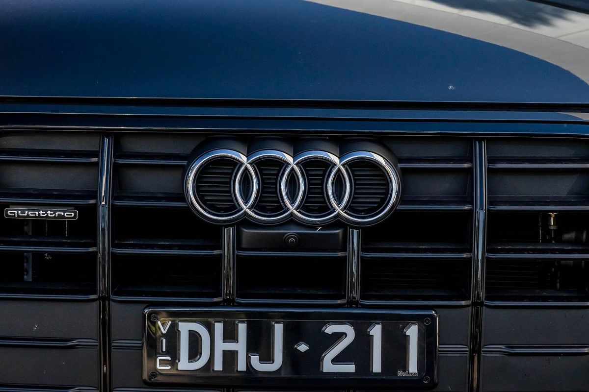 2024 Audi Q5 40 TDI Sport FY