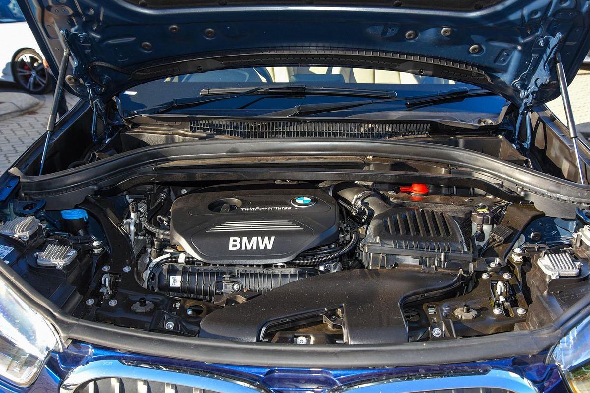 2017 BMW X1 sDrive20i F48