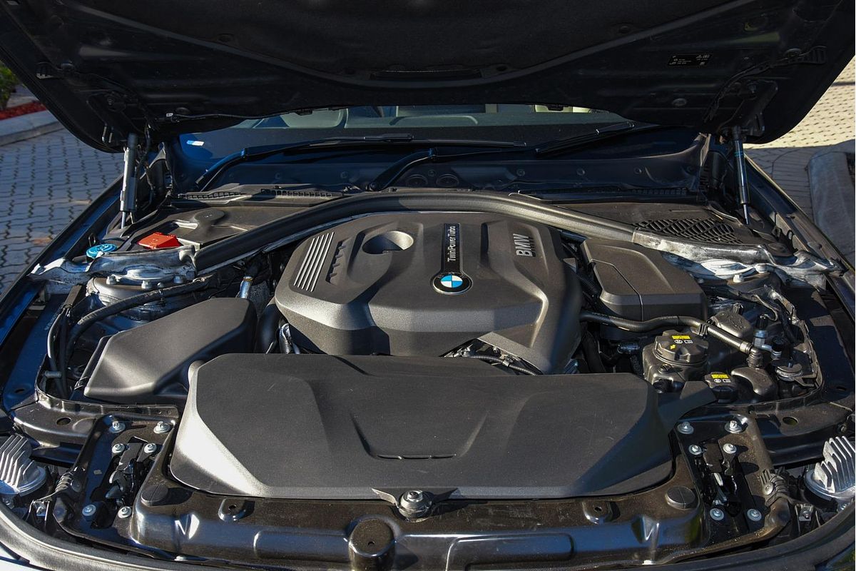 2017 BMW 4 Series 420i M Sport F36