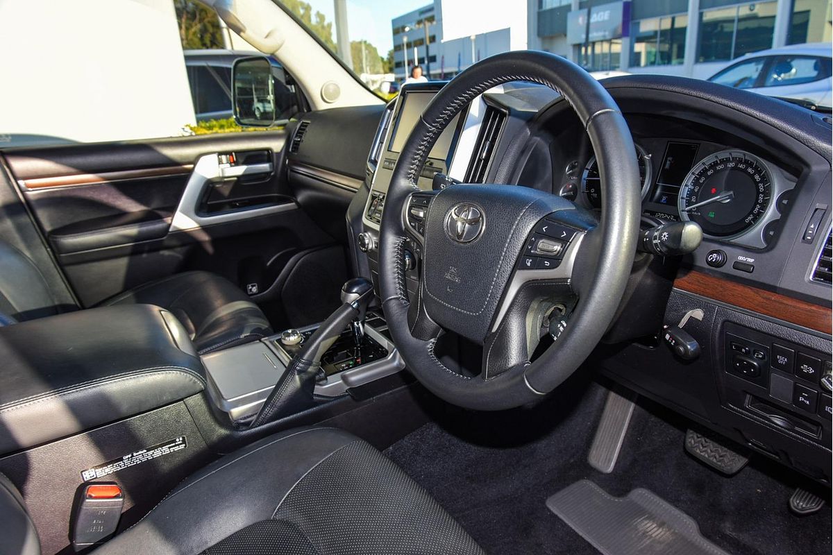 2017 Toyota Landcruiser VX VDJ200R