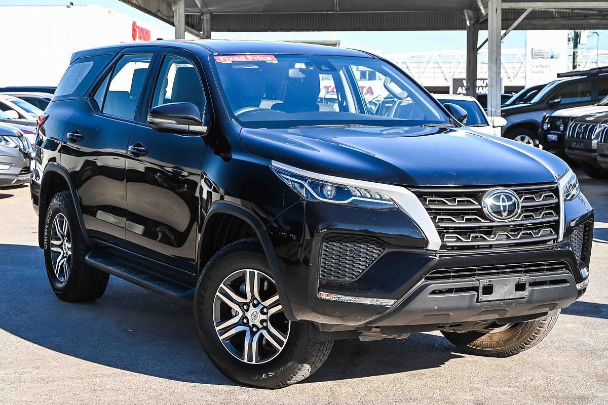 2023 Toyota Fortuner GX GUN156R