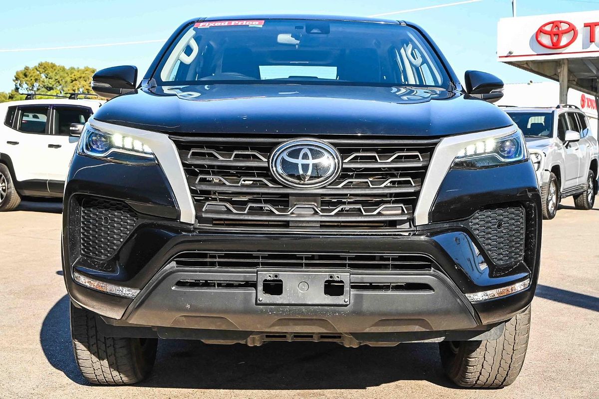 2023 Toyota Fortuner GX GUN156R