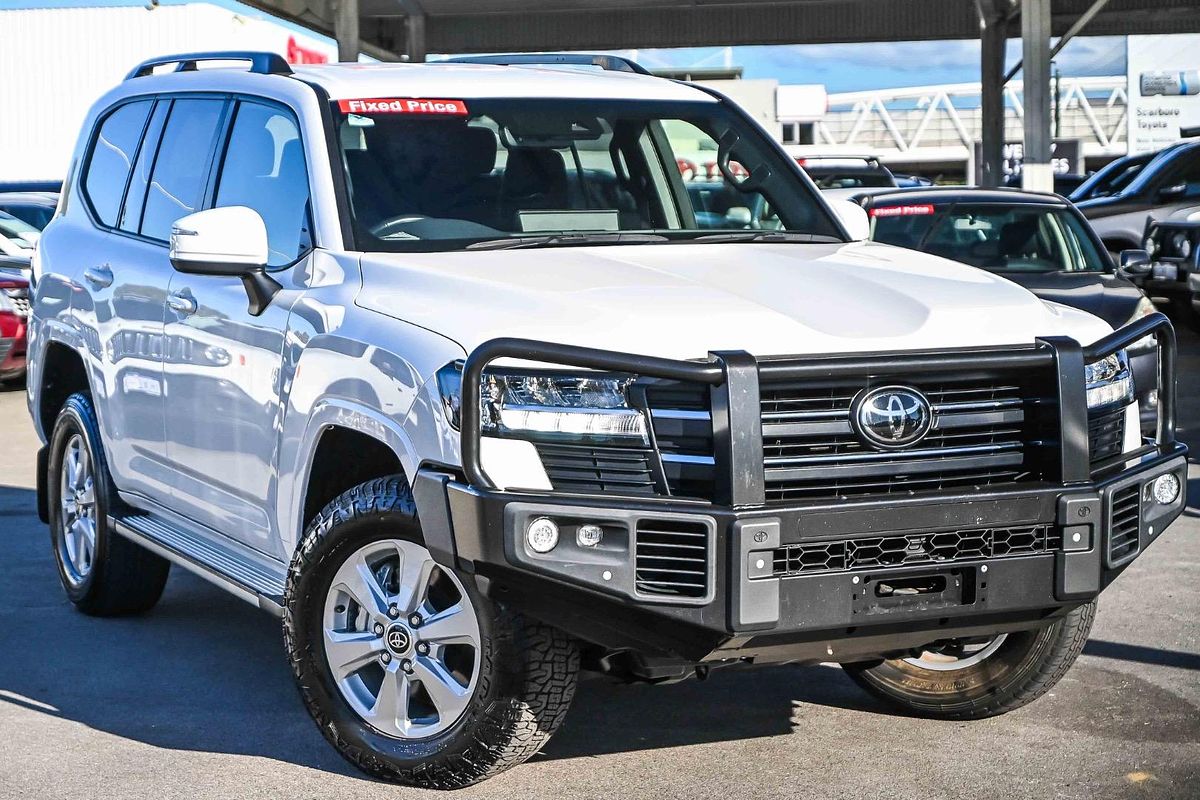 2023 Toyota Landcruiser GXL FJA300R