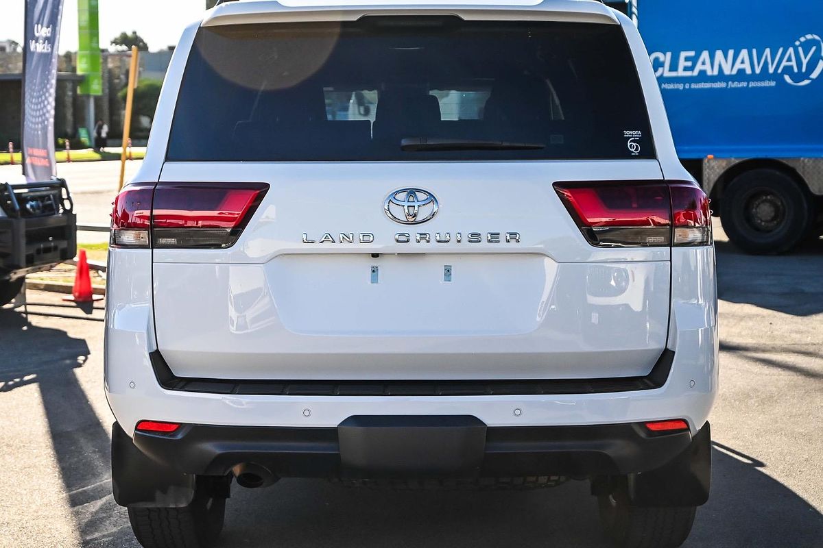 2023 Toyota Landcruiser GXL FJA300R