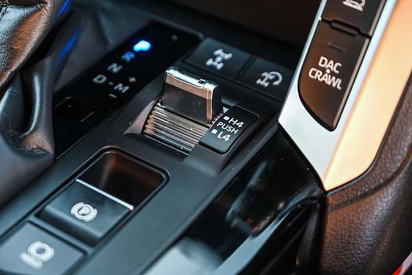 2023 Toyota Landcruiser GXL FJA300R