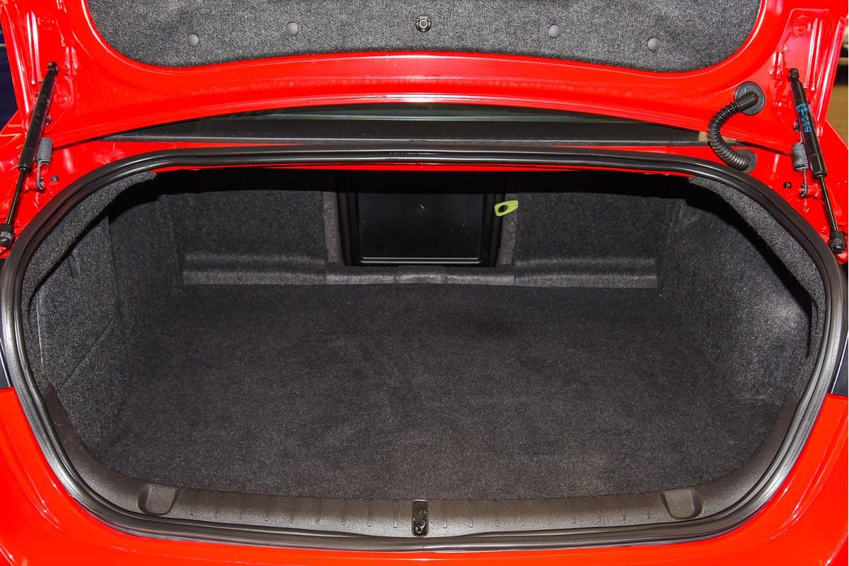 2016 Holden Commodore SV6 Black VF Series II