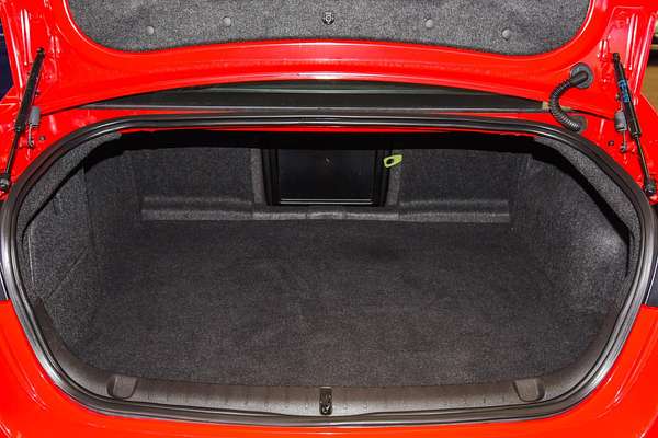 2016 Holden Commodore SV6 Black VF Series II