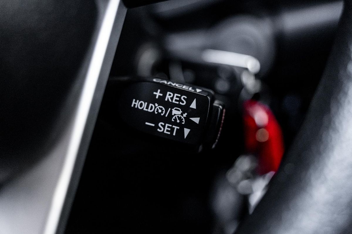 2018 Toyota Hilux SR GUN126R 4X4