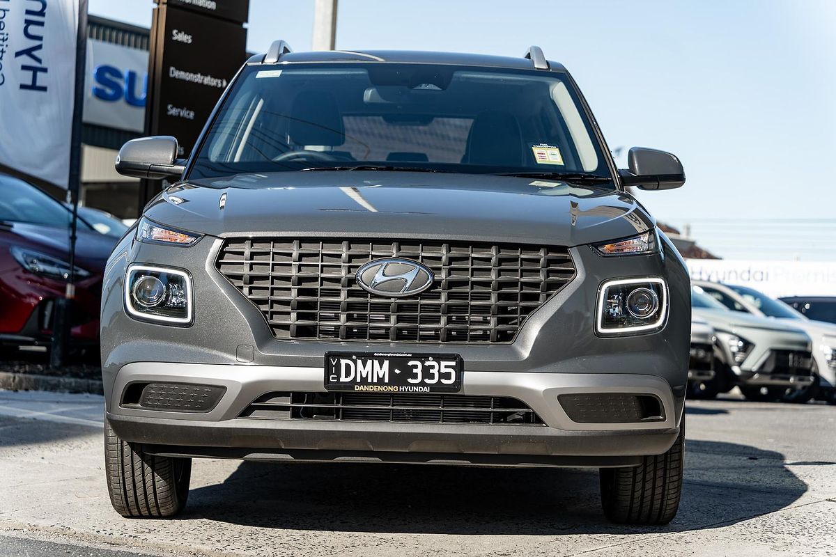 2025 Hyundai Venue Active QX.V5
