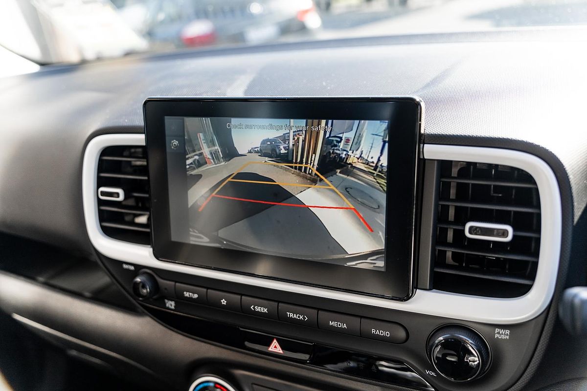 2025 Hyundai Venue Active QX.V5