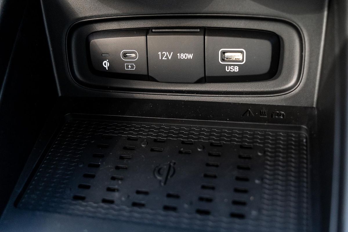 2025 Hyundai Venue Active QX.V5