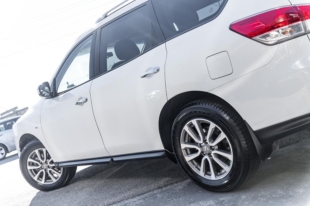 2014 Nissan Pathfinder ST R52