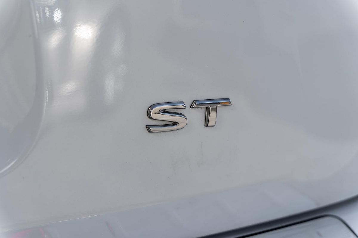2014 Nissan Pathfinder ST R52