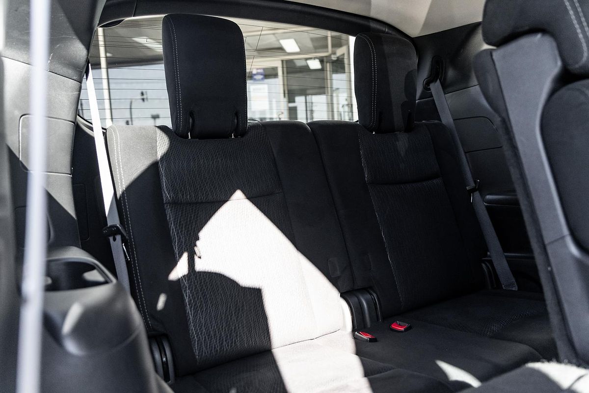 2014 Nissan Pathfinder ST R52